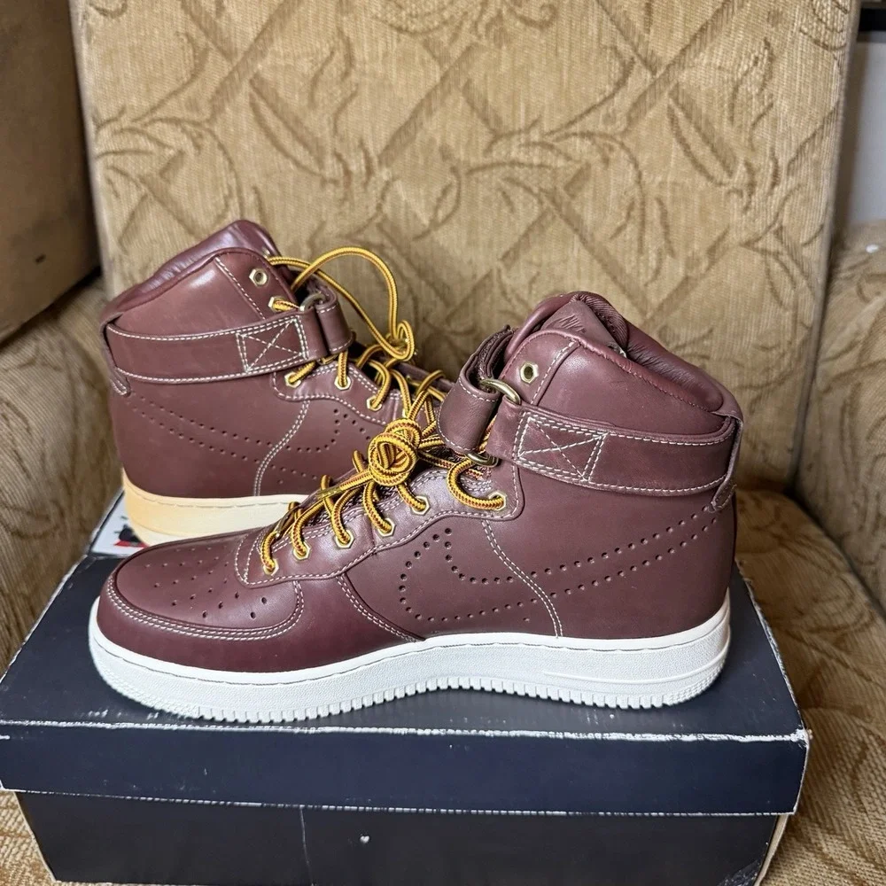 2010 NIKE AIR FORCE 1 High Premium Work Boot 386161-600 Size 9 W/‎ Box!